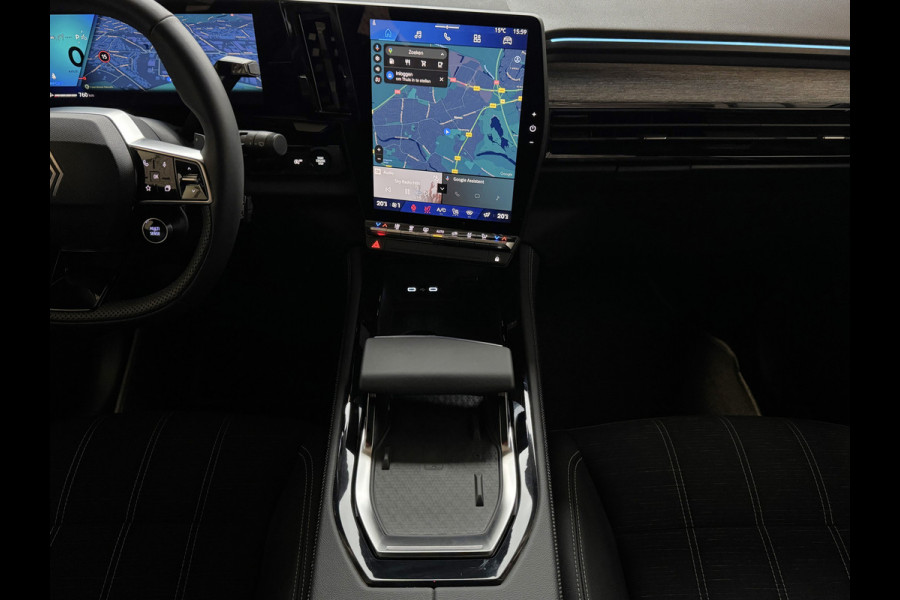 Renault Austral 1.3 160PK 4.CILINDER TECHNO ELEK.KLEP ELEK.STOEL NAVI STOEL/STUUR/RUIT VERW. LED LEER 1800KG MAX TREKGEWICHT