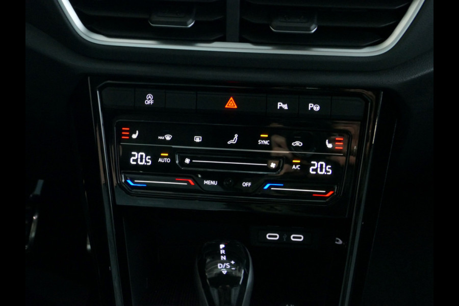 Volkswagen T-Roc 1.5 TSI 150PK R-LINE EVO IQ LIGHT ALCANTARA ELEK.KLEP CARPLAY STOEL/STUUR VERW. 18"LMV VIR.COCKPIT 2024 "Volkswagen rijden begint bij Topautos.nl – 75 topmodellen direct op voorraad!"