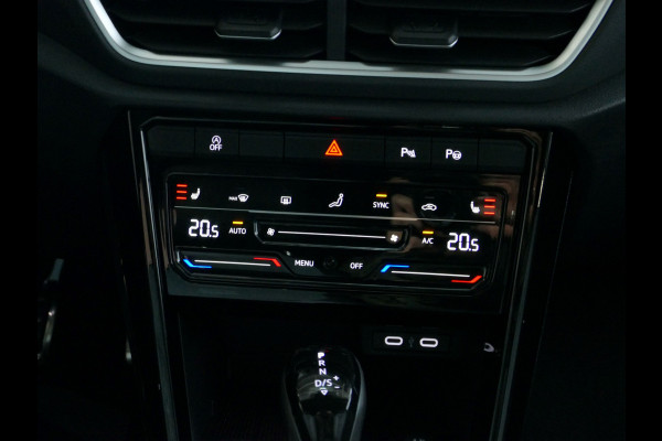 Volkswagen T-Roc 1.5 TSI 150PK R-LINE EVO IQ LIGHT ALCANTARA ELEK.KLEP CARPLAY STOEL/STUUR VERW. 18"LMV VIR.COCKPIT 2024 "Volkswagen rijden begint bij Topautos.nl – 75 topmodellen direct op voorraad!"