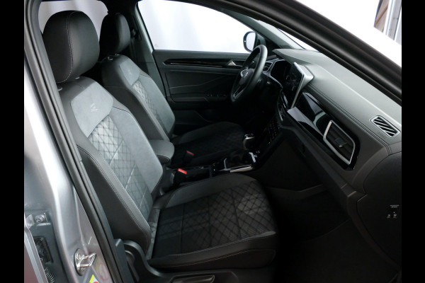 Volkswagen T-Roc 1.5 TSI 150PK R-LINE EVO IQ LIGHT ALCANTARA ELEK.KLEP CARPLAY STOEL/STUUR VERW. 18"LMV VIR.COCKPIT 2024 "Volkswagen rijden begint bij Topautos.nl – 75 topmodellen direct op voorraad!"