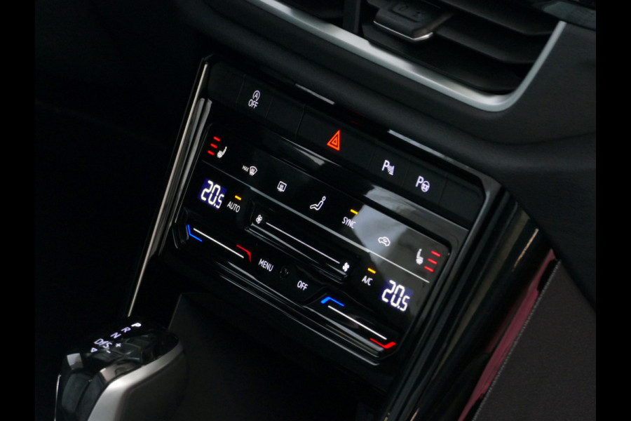 Volkswagen T-Roc 1.5 TSI 150PK R-LINE EVO IQ LIGHT ALCANTARA ELEK.KLEP CARPLAY STOEL/STUUR VERW. 18"LMV VIR.COCKPIT 2024 "Volkswagen rijden begint bij Topautos.nl – 75 topmodellen direct op voorraad!"