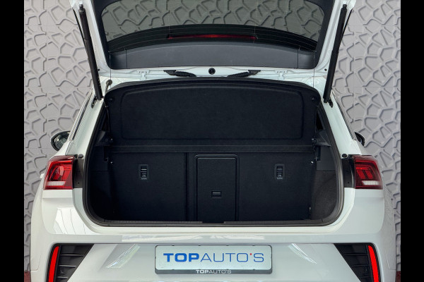 Volkswagen T-Roc 1.5 TSI 150PK R-LINE EVO IQ LIGHT ALCANTARA ELEK.KLEP CARPLAY STOEL/STUUR VERW. 18"LMV VIR.COCKPIT 2024 "Volkswagen rijden begint bij Topautos.nl – 75 topmodellen direct op voorraad!"