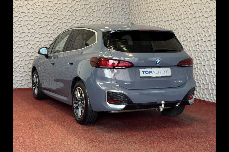 BMW 2 Serie Active Tourer ✅ 230E ✅ XDRIVE 326 PK M SPORT LED ELEK.KLEP CAMERA TREKHAAK 05/2024 AWD 4X4 4WD M-Sportpakket PHEV