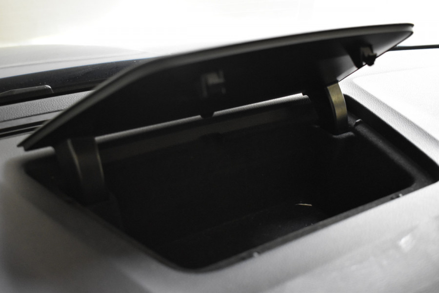 Škoda Karoq 1.5 TSI 150PK ACT BUSINESS EDITION PLUS CAMERA/NAVI/TREKHAAK