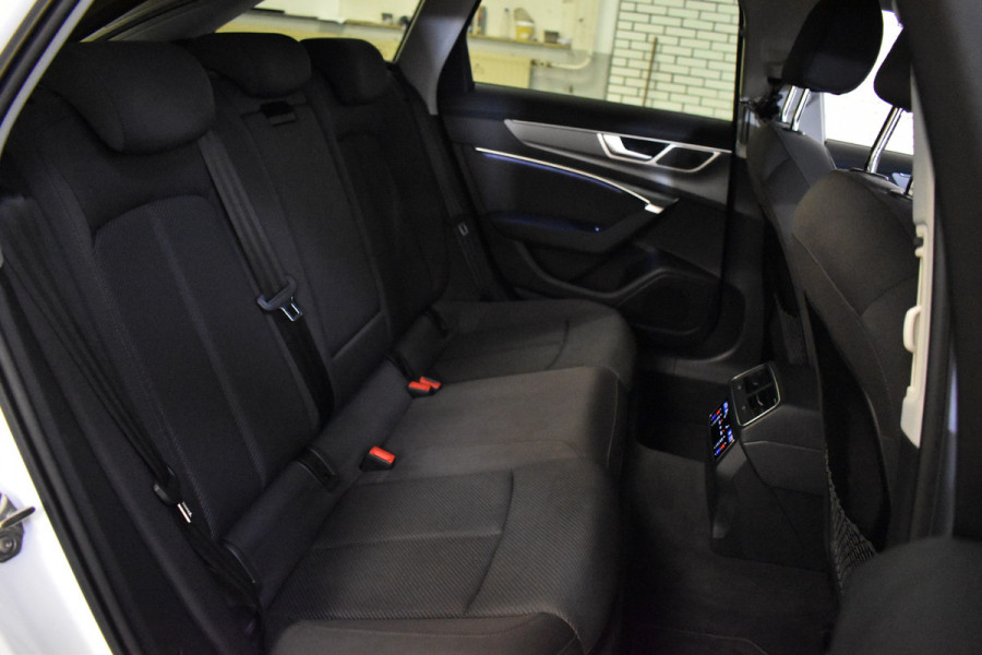 Audi A6 Avant 50 TFSI e 300PK QUATTRO BUSINESS EDITION CAMERA/NAVI/VIRTUAL Audi A6 Avant 50 TFSI e 300PK QUATTRO BUSINESS EDITION CAMERA/NAVI/VIRTUAL