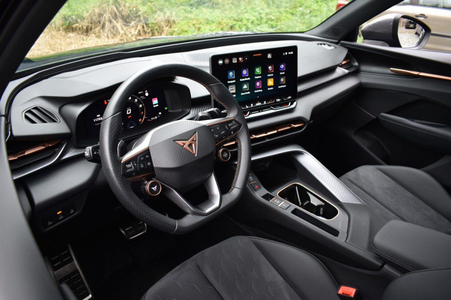 CUPRA Terramar 1.5 eTSI 150PK DSG BUSINESS HEAD-UP/NAVI/CAMERA/LEDER CUPRA Terramar 1.5 eTSI 150PK DSG BUSINESS HEAD-UP/NAVI/CAMERA/LEDER