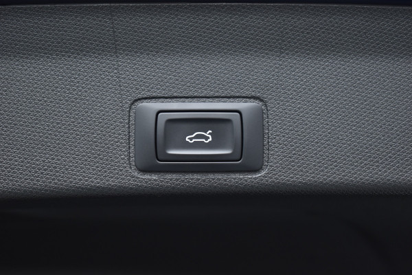 CUPRA Terramar 1.5 eTSI 150PK DSG BUSINESS HEAD-UP/NAVI/CAMERA/LEDER CUPRA Terramar 1.5 eTSI 150PK DSG BUSINESS HEAD-UP/NAVI/CAMERA/LEDER