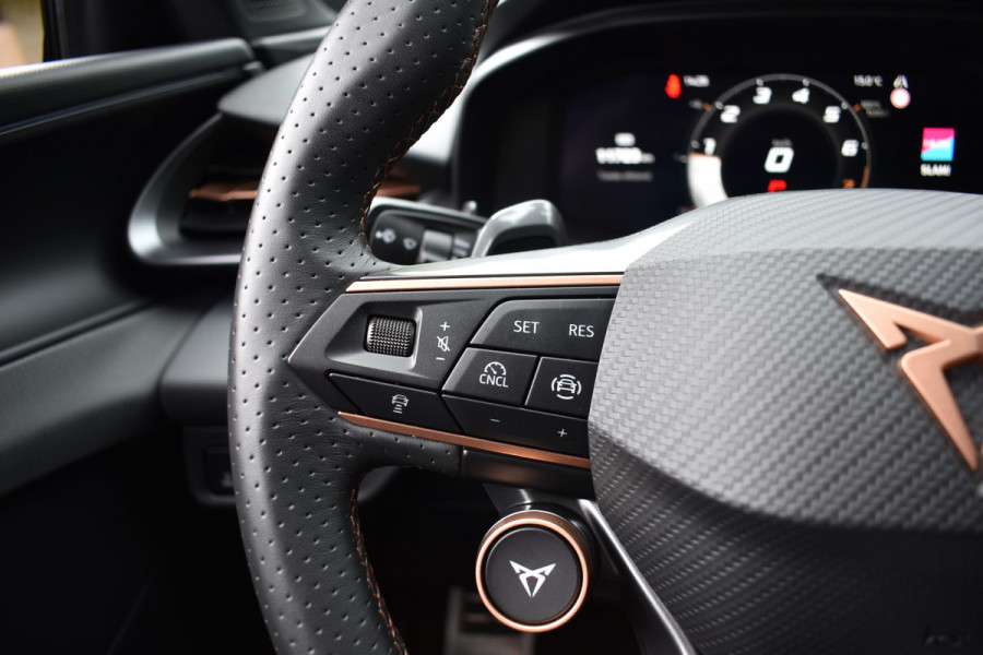 CUPRA Terramar 1.5 eTSI 150PK DSG BUSINESS HEAD-UP/NAVI/CAMERA/LEDER CUPRA Terramar 1.5 eTSI 150PK DSG BUSINESS HEAD-UP/NAVI/CAMERA/LEDER