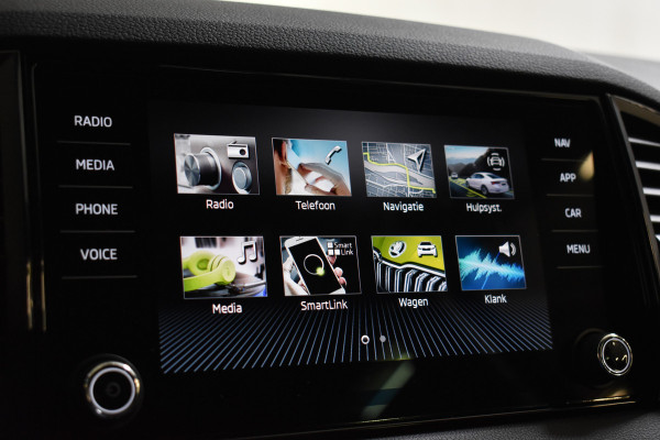 Škoda Karoq 1.5 TSI ACT 150PK DSG ELEGANCE VIRTUAL/CAMERA/CARPLAY Škoda Karoq 1.5 TSI ACT 150PK DSG ELEGANCE VIRTUAL/CAMERA/CARPLAY