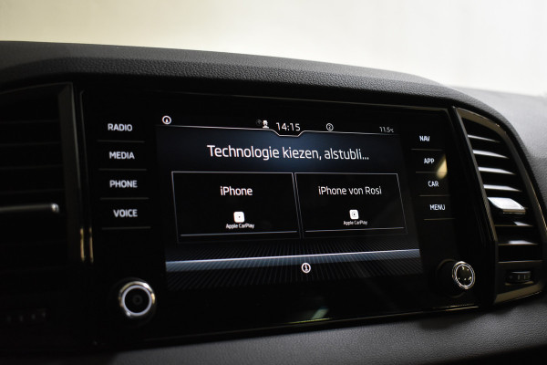 Škoda Karoq 1.5 TSI ACT 150PK DSG ELEGANCE VIRTUAL/CAMERA/CARPLAY Škoda Karoq 1.5 TSI ACT 150PK DSG ELEGANCE VIRTUAL/CAMERA/CARPLAY