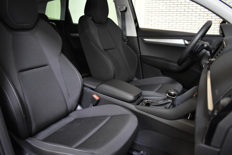 Škoda Karoq 1.5 TSI ACT 150PK DSG ELEGANCE VIRTUAL/CAMERA/CARPLAY Škoda Karoq 1.5 TSI ACT 150PK DSG ELEGANCE VIRTUAL/CAMERA/CARPLAY