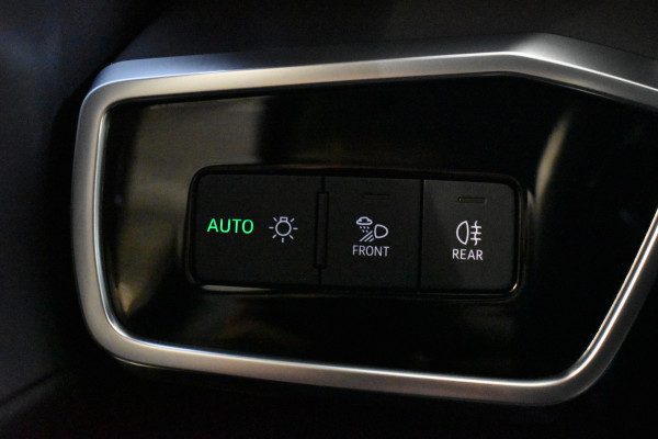 Audi A6 Avant 45 TFSI 245PK PRO-LINE BUSINESS VIRTUAL/PDC/NAVI Audi A6 Avant 45 TFSI 245PK PRO-LINE BUSINESS VIRTUAL/PDC/NAVI