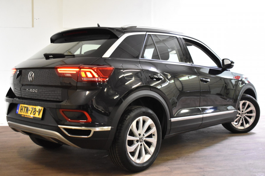 Volkswagen T-Roc 1.5 TSI 150PK DSG STYLE VIRTUAL/CARPLAY/CAMERA Volkswagen T-Roc 1.5 TSI 150PK DSG STYLE VIRTUAL/CARPLAY/CAMERA