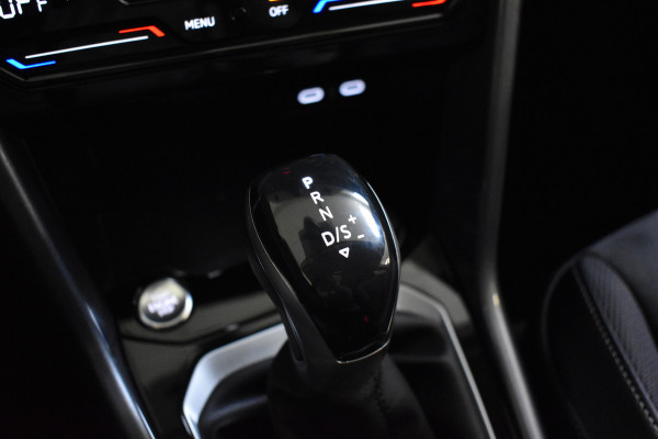 Volkswagen T-Roc 1.5 TSI 150PK DSG STYLE VIRTUAL/CARPLAY/CAMERA Volkswagen T-Roc 1.5 TSI 150PK DSG STYLE VIRTUAL/CARPLAY/CAMERA