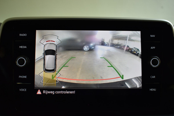 Volkswagen T-Roc 1.5 TSI 150PK DSG STYLE VIRTUAL/CARPLAY/CAMERA Volkswagen T-Roc 1.5 TSI 150PK DSG STYLE VIRTUAL/CARPLAY/CAMERA