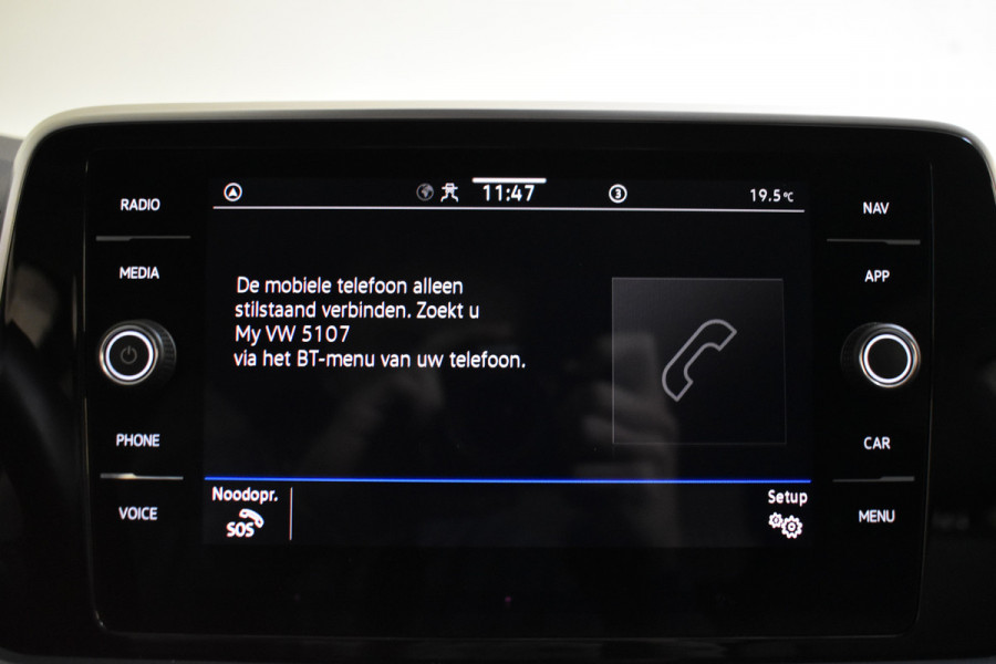 Volkswagen T-Roc 1.5 TSI 150PK DSG STYLE VIRTUAL/CARPLAY/CAMERA Volkswagen T-Roc 1.5 TSI 150PK DSG STYLE VIRTUAL/CARPLAY/CAMERA
