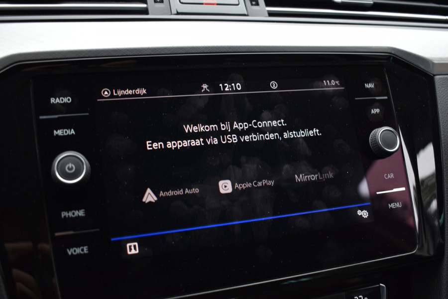 Volkswagen Passat Variant 218PK DSG HYBRID GTE BUSINESS TREKHAAK/NAVI/CAMERA Volkswagen Passat Variant 218PK DSG HYBRID GTE BUSINESS TREKHAAK/NAVI/CAMERA