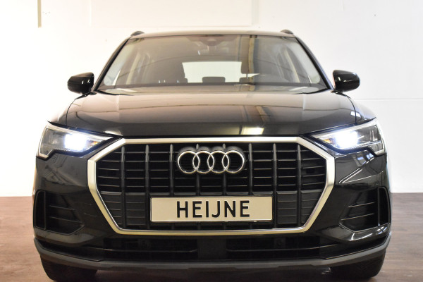 Audi Q3 35TFSI 150PK S-TRONIC PRO LINE VIRTUAL/PDC/NAVI Audi Q3 35TFSI 150PK S-TRONIC PRO LINE VIRTUAL/PDC/NAVI