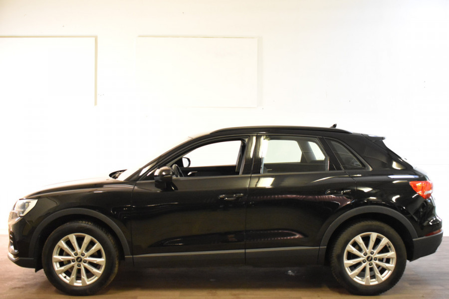 Audi Q3 35TFSI 150PK S-TRONIC PRO LINE VIRTUAL/PDC/NAVI Audi Q3 35TFSI 150PK S-TRONIC PRO LINE VIRTUAL/PDC/NAVI