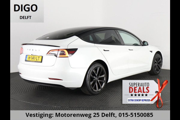 Tesla Model 3 BLACKLINE BI-TONE PANO STD ACCUTEST 86% RWD 60 kWH LEDER.NAVI.CAMERA.AUTOPILOT, STOELVERWARMING EN NOG VEEL MEER! Tesla Model 3 BLACKLINE BI-TONE PANO STD ACCUTEST 86% RWD 60 kWH LEDER.NAVI.CAMERA.AUTOPILOT, STOELVERWARMING EN NOG VEEL MEER!