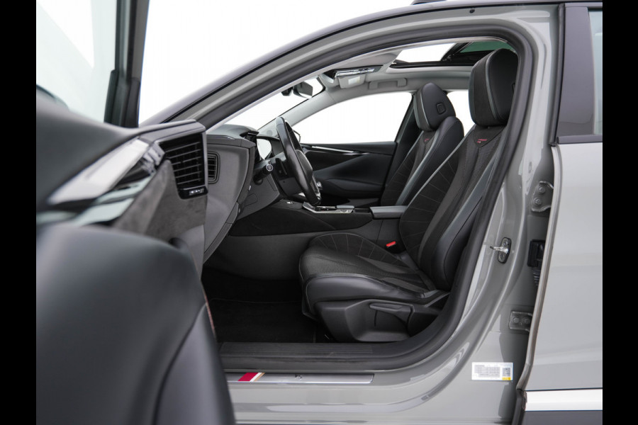 DS DS 4 1.6 PureTech Performance Line (INCL-BTW) Aut. *PANO | LEATHER-MICROFIBRE | FULL-LED | HEATED-SPORTSEATS | DIGI-COCKPIT | KEYLESS | CAMERA | LANE-ASSIST | CARPLAY | ECC | SHIFT-PADDLES | PDC | TOWBAR | 19''ALU*