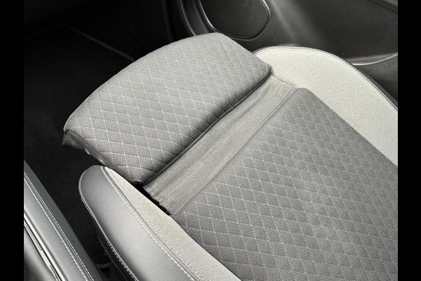 Opel Grandland X 1.2 Turbo 120 Jaar Edition | Riem vv 87.000km | Winterpakket | Apple Carplay