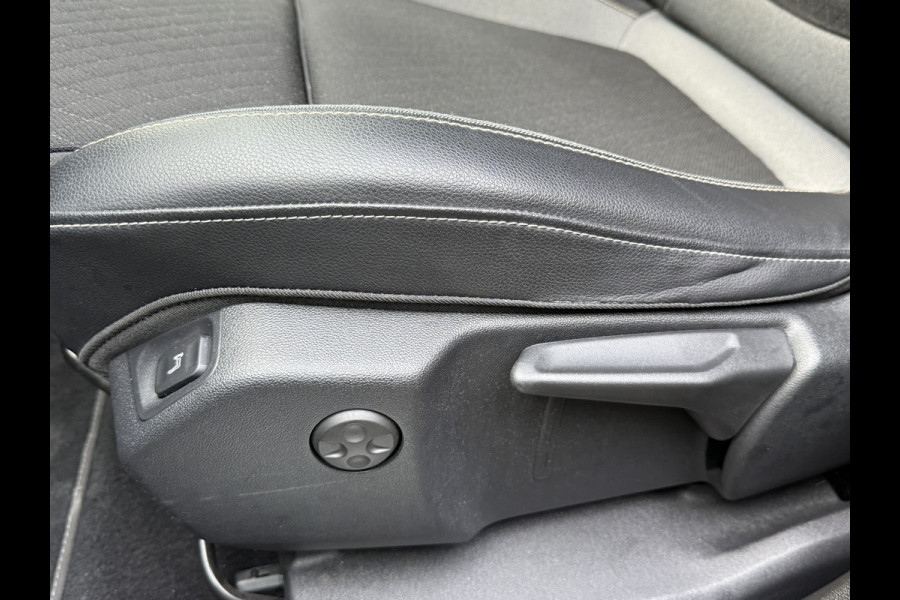 Opel Grandland X 1.2 Turbo 120 Jaar Edition | Riem vv 87.000km | Winterpakket | Apple Carplay