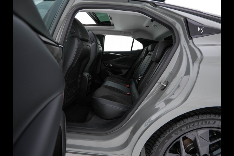 DS DS 4 1.6 PureTech Performance Line (INCL-BTW) Aut. *PANO | LEATHER-MICROFIBRE | FULL-LED | HEATED-SPORTSEATS | DIGI-COCKPIT | KEYLESS | CAMERA | LANE-ASSIST | CARPLAY | ECC | SHIFT-PADDLES | PDC | TOWBAR | 19''ALU*