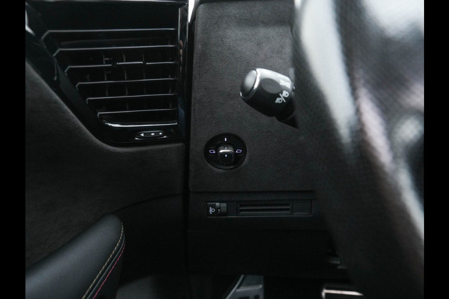 DS DS 4 1.6 PureTech Performance Line (INCL-BTW) Aut. *PANO | LEATHER-MICROFIBRE | FULL-LED | HEATED-SPORTSEATS | DIGI-COCKPIT | KEYLESS | CAMERA | LANE-ASSIST | CARPLAY | ECC | SHIFT-PADDLES | PDC | TOWBAR | 19''ALU*