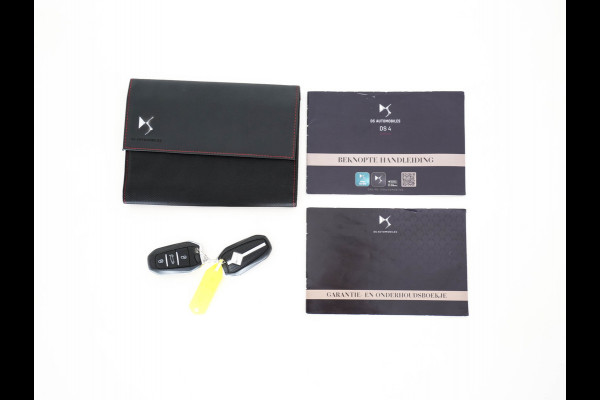 DS DS 4 1.6 PureTech Performance Line (INCL-BTW) Aut. *PANO | LEATHER-MICROFIBRE | FULL-LED | HEATED-SPORTSEATS | DIGI-COCKPIT | KEYLESS | CAMERA | LANE-ASSIST | CARPLAY | ECC | SHIFT-PADDLES | PDC | TOWBAR | 19''ALU*