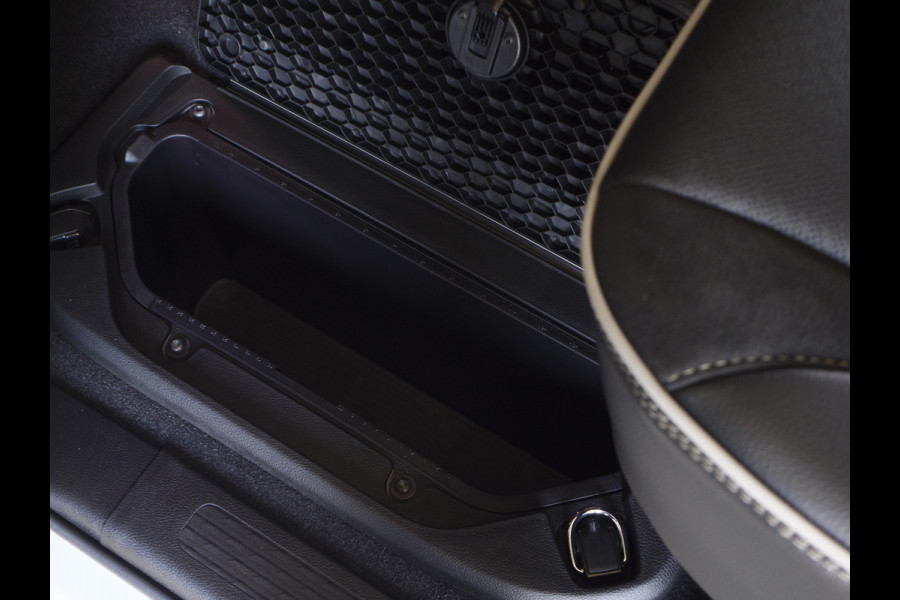 Dodge Ram 1500 | Laramie | Premium Night | 3.0L I6 Hurricane | Crew Cab | 4X4 | | BPM-VRIJ | Niveau regeling | Passenger Display | Getoonde accessoires zijn verkrijgbaar tegen meerprijs