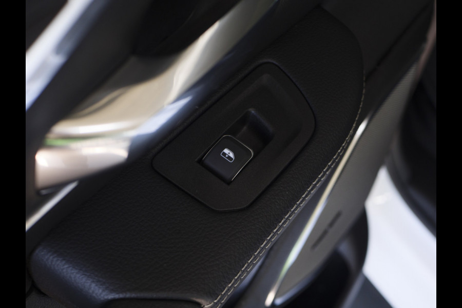 Dodge Ram 1500 | Laramie | Premium Night | 3.0L I6 Hurricane | Crew Cab | 4X4 | | BPM-VRIJ | Niveau regeling | Passenger Display | Getoonde accessoires zijn verkrijgbaar tegen meerprijs