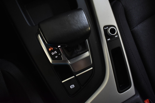 Audi A4 Avant 35 TFSI 2.0 150PK S-TRONIC PRO-LINE CARPLAY/PDC/LED Audi A4 Avant 35 TFSI 2.0 150PK S-TRONIC PRO-LINE CARPLAY/PDC/LED