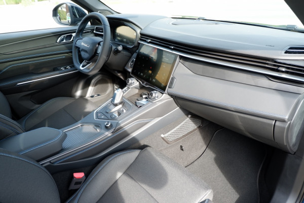 Lynk & Co 01 1.5 / INCL. FABRIEKS-GARANTIE Lynk & Co 01 1.5 / INCL. FABRIEKS-GARANTIE