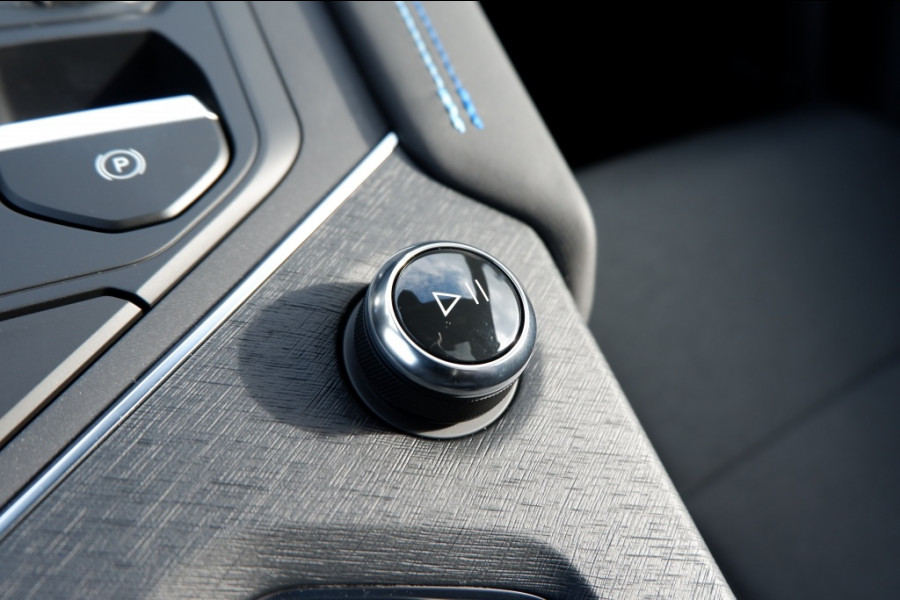 Lynk & Co 01 1.5 / INCL. FABRIEKS-GARANTIE Lynk & Co 01 1.5 / INCL. FABRIEKS-GARANTIE