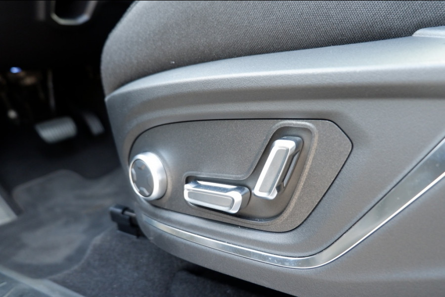 Lynk & Co 01 1.5 / INCL. FABRIEKS-GARANTIE Lynk & Co 01 1.5 / INCL. FABRIEKS-GARANTIE