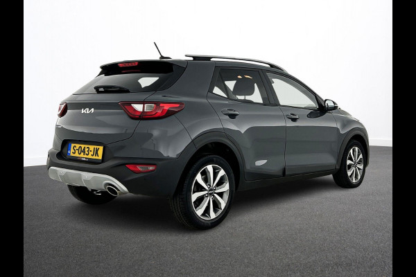 Kia Stonic 1.0 T-GDI 136pk MHEV Automaat DynamicPlusLine Navigatie Climate control Camera Cruise Control 17" Lichtmetalen velgen