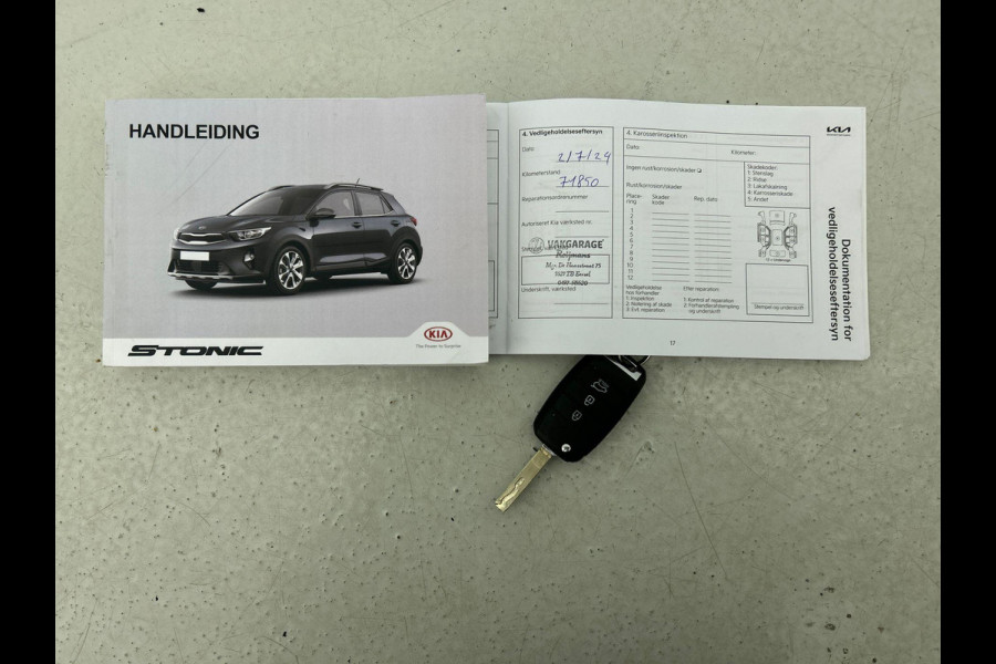 Kia Stonic 1.0 T-GDI 136pk MHEV Automaat DynamicPlusLine Navigatie Climate control Camera Cruise Control 17" Lichtmetalen velgen