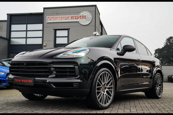Porsche Cayenne Coupé 3.0 E-Hybrid | Sport Chrono | 22 INCH | Panorama | Head up | Trekhaak | Luchtvering | Memory stoelen 8Voudig Porsche Cayenne Coupé 3.0 E-Hybrid | Sport Chrono | 22 INCH | Panorama | Head up | Trekhaak | Luchtvering | Memory stoelen 8Voudig