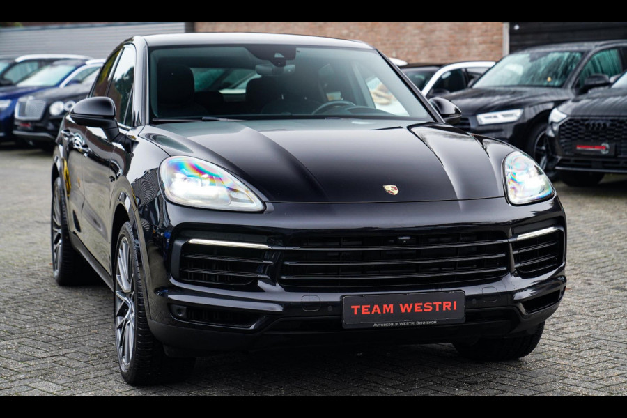 Porsche Cayenne Coupé 3.0 E-Hybrid | Sport Chrono | 22 INCH | Panorama | Head up | Trekhaak | Luchtvering | Memory stoelen 8Voudig Porsche Cayenne Coupé 3.0 E-Hybrid | Sport Chrono | 22 INCH | Panorama | Head up | Trekhaak | Luchtvering | Memory stoelen 8Voudig