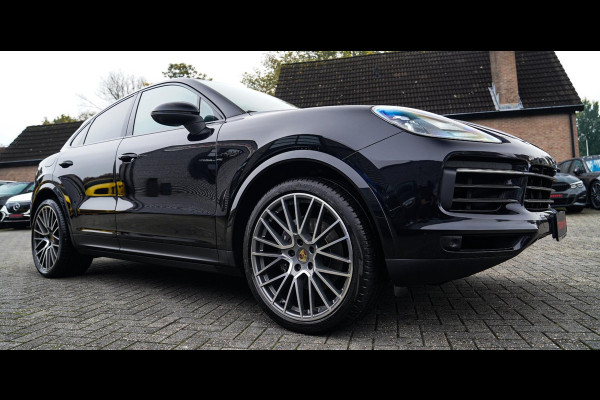 Porsche Cayenne Coupé 3.0 E-Hybrid | Sport Chrono | 22 INCH | Panorama | Head up | Trekhaak | Luchtvering | Memory stoelen 8Voudig Porsche Cayenne Coupé 3.0 E-Hybrid | Sport Chrono | 22 INCH | Panorama | Head up | Trekhaak | Luchtvering | Memory stoelen 8Voudig