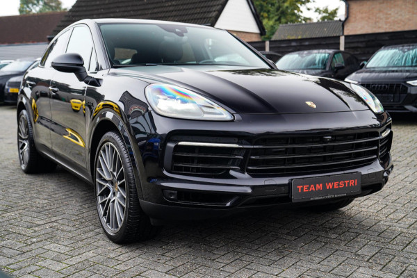 Porsche Cayenne Coupé 3.0 E-Hybrid | Sport Chrono | 22 INCH | Panorama | Head up | Trekhaak | Luchtvering | Memory stoelen 8Voudig Porsche Cayenne Coupé 3.0 E-Hybrid | Sport Chrono | 22 INCH | Panorama | Head up | Trekhaak | Luchtvering | Memory stoelen 8Voudig