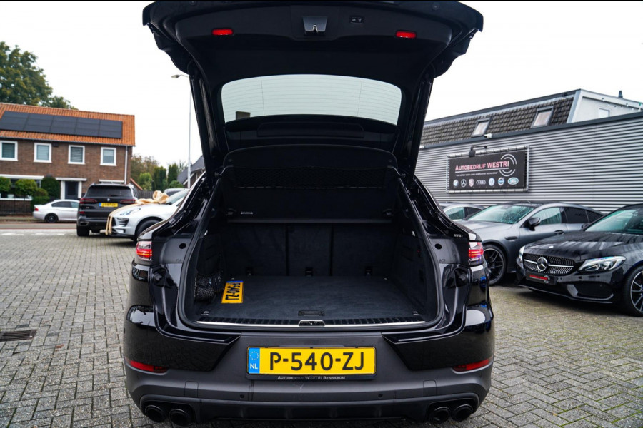 Porsche Cayenne Coupé 3.0 E-Hybrid | Sport Chrono | 22 INCH | Panorama | Head up | Trekhaak | Luchtvering | Memory stoelen 8Voudig Porsche Cayenne Coupé 3.0 E-Hybrid | Sport Chrono | 22 INCH | Panorama | Head up | Trekhaak | Luchtvering | Memory stoelen 8Voudig