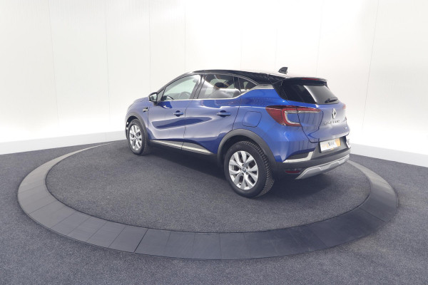 Renault Captur 1.6 E-Tech Plug-in Hybrid 160 Intens | Allseason Banden | Camera | 9.3 Inch Grootscherm | Apple Carplay Renault Captur 1.6 E-Tech Plug-in Hybrid 160 Intens | Allseason Banden | Camera | 9.3 Inch Grootscherm | Apple Carplay