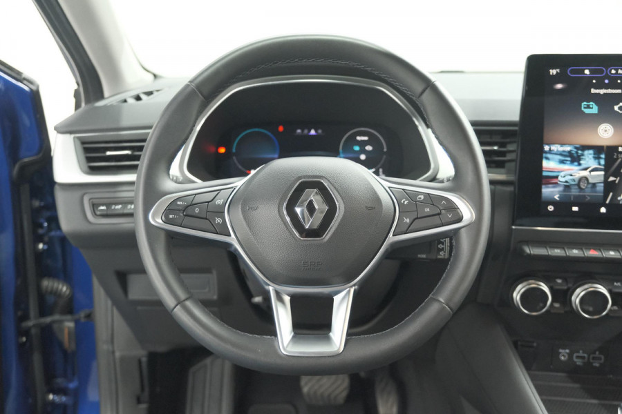 Renault Captur 1.6 E-Tech Plug-in Hybrid 160 Intens | Allseason Banden | Camera | 9.3 Inch Grootscherm | Apple Carplay Renault Captur 1.6 E-Tech Plug-in Hybrid 160 Intens | Allseason Banden | Camera | 9.3 Inch Grootscherm | Apple Carplay