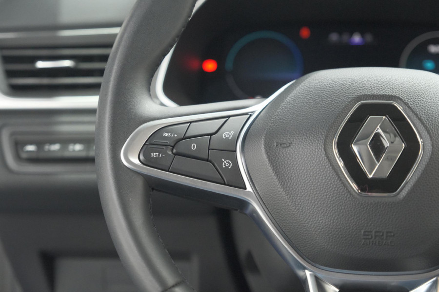 Renault Captur 1.6 E-Tech Plug-in Hybrid 160 Intens | Allseason Banden | Camera | 9.3 Inch Grootscherm | Apple Carplay Renault Captur 1.6 E-Tech Plug-in Hybrid 160 Intens | Allseason Banden | Camera | 9.3 Inch Grootscherm | Apple Carplay
