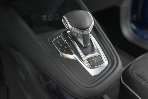 Renault Captur 1.6 E-Tech Plug-in Hybrid 160 Intens | Allseason Banden | Camera | 9.3 Inch Grootscherm | Apple Carplay Renault Captur 1.6 E-Tech Plug-in Hybrid 160 Intens | Allseason Banden | Camera | 9.3 Inch Grootscherm | Apple Carplay
