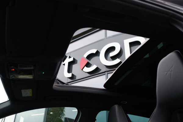 CUPRA Formentor 1.4 e-Hybrid VZ Performance 245 PK PHEV, Panoramadak, 360 Camera, Winterpakket CUPRA Formentor 1.4 e-Hybrid VZ Performance 245 PK PHEV, Panoramadak, 360 Camera, Winterpakket