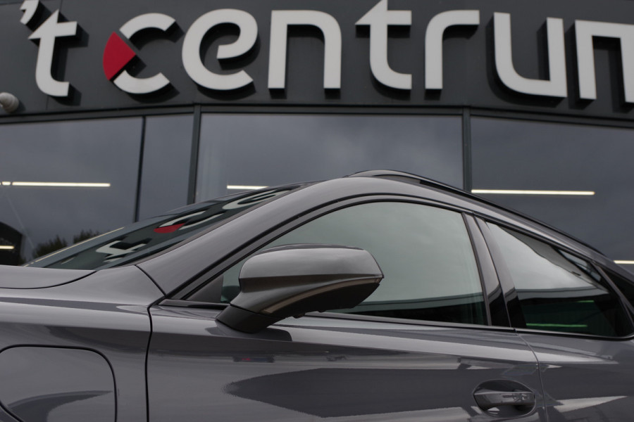 CUPRA Formentor 1.4 e-Hybrid VZ Performance 245 PK PHEV, Panoramadak, 360 Camera, Winterpakket CUPRA Formentor 1.4 e-Hybrid VZ Performance 245 PK PHEV, Panoramadak, 360 Camera, Winterpakket