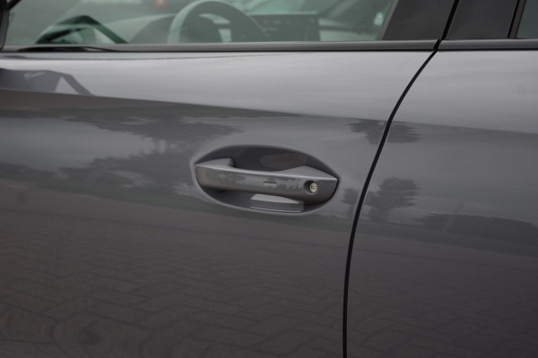 CUPRA Formentor 1.4 e-Hybrid VZ Performance 245 PK PHEV, Panoramadak, 360 Camera, Winterpakket CUPRA Formentor 1.4 e-Hybrid VZ Performance 245 PK PHEV, Panoramadak, 360 Camera, Winterpakket